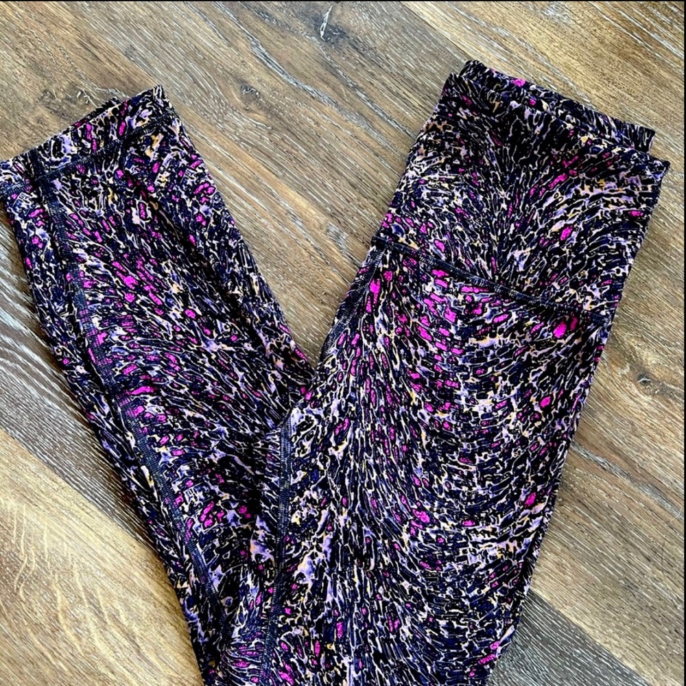 Lululemon leggings 💜